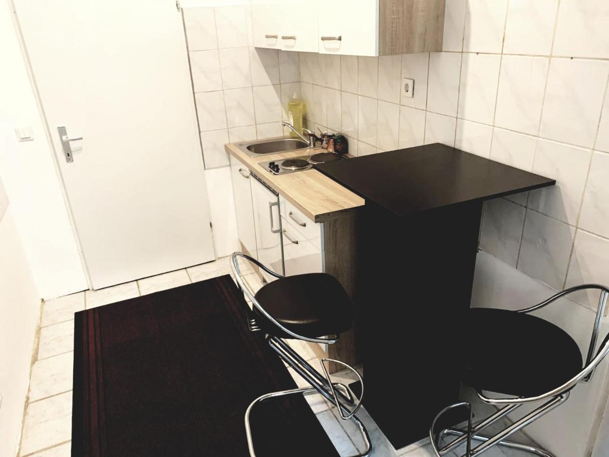 Rainbow Apartament *